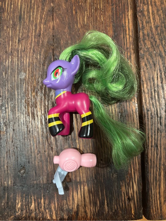 My Little Pony Other - My Little Pony Mane-iac Pony and Hairdryer